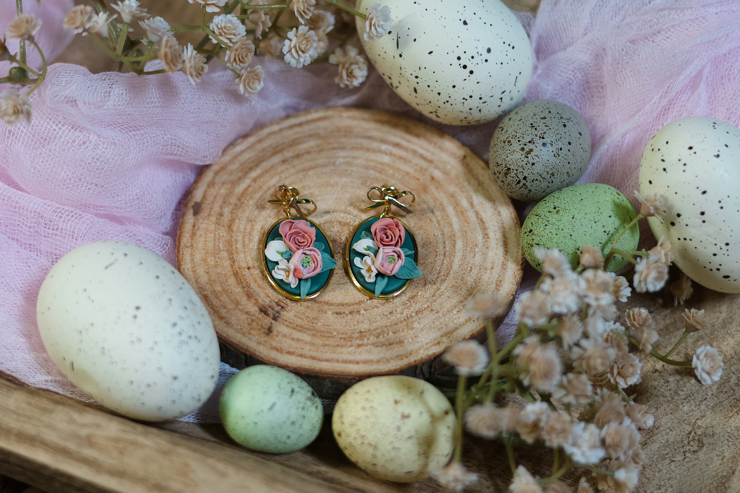 Elegant Bouquet Dangles