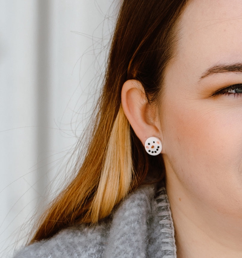 Blushing Snowman Studs