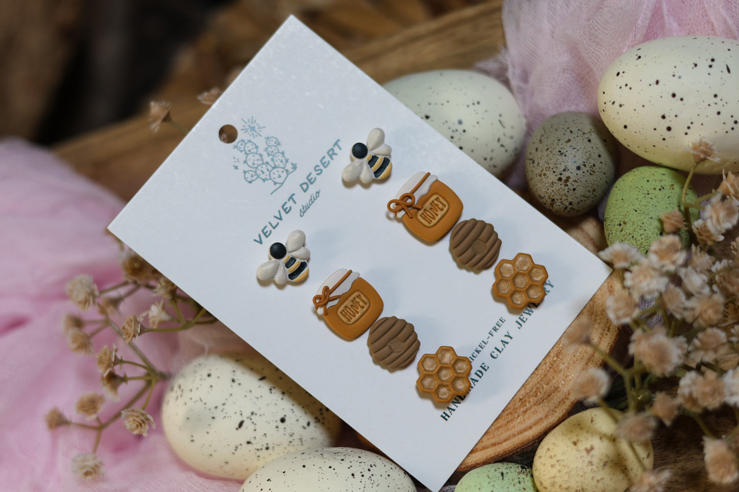 Sweet as Honey Stud Set